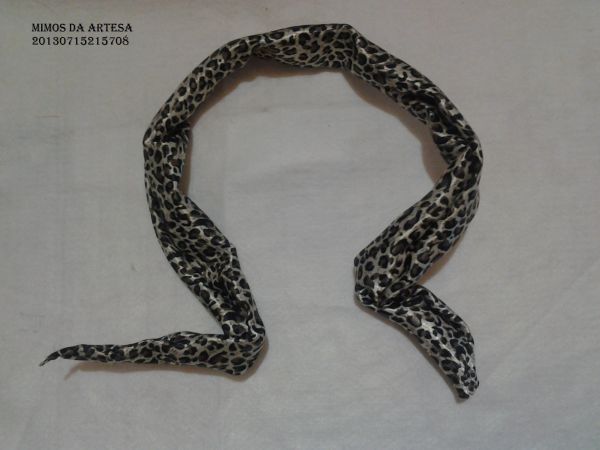 Tiaras em cetin